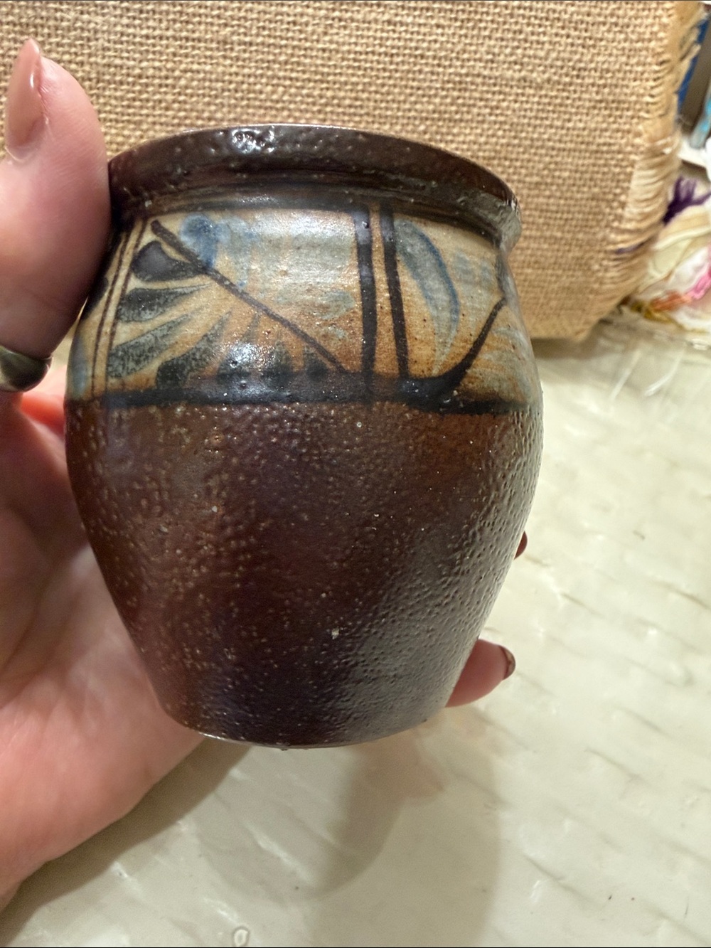 Signed Eldreth redware pottery hand painted - Picture 3 of 7